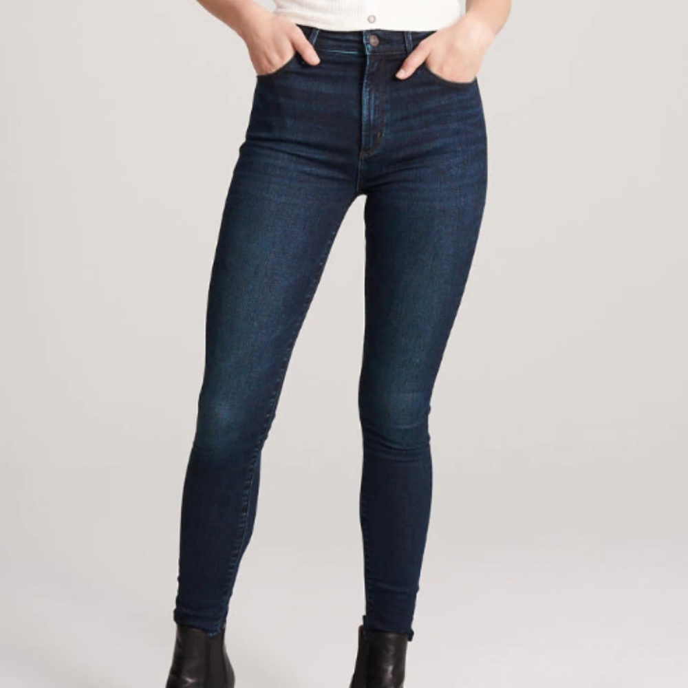 High Rise Stretch Skinny Jean